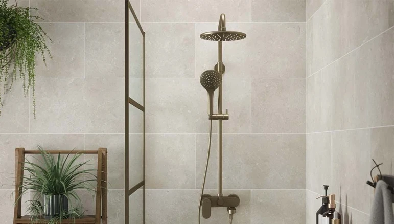 cream bathroom tiles