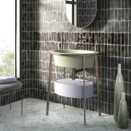 tile-village–beret-coal-gloss-5×15-tiles-berc-setting