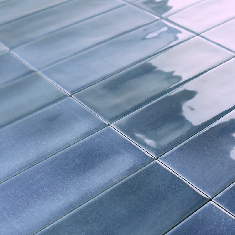 beret-night-blue-gloss-video-thumb