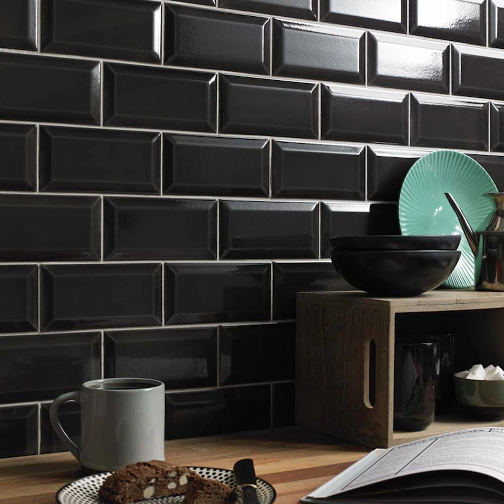 vb crackle smoke 75x150mm metro wall tile on a kitchen splashback